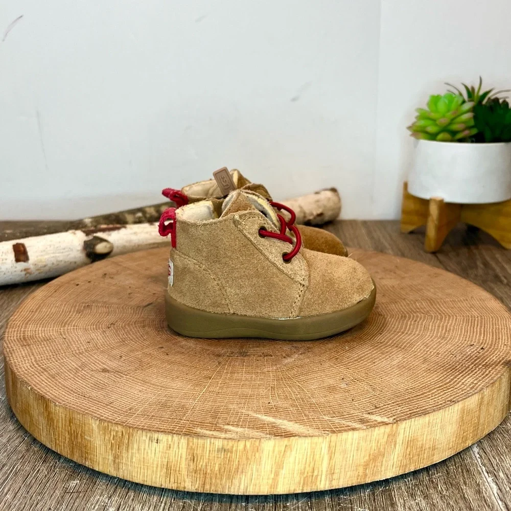 UGG little ones